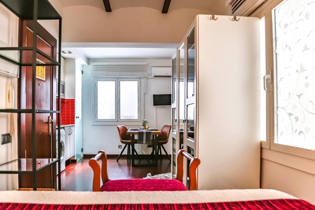 Ghat Apartments Montroig Sitges Esterno foto