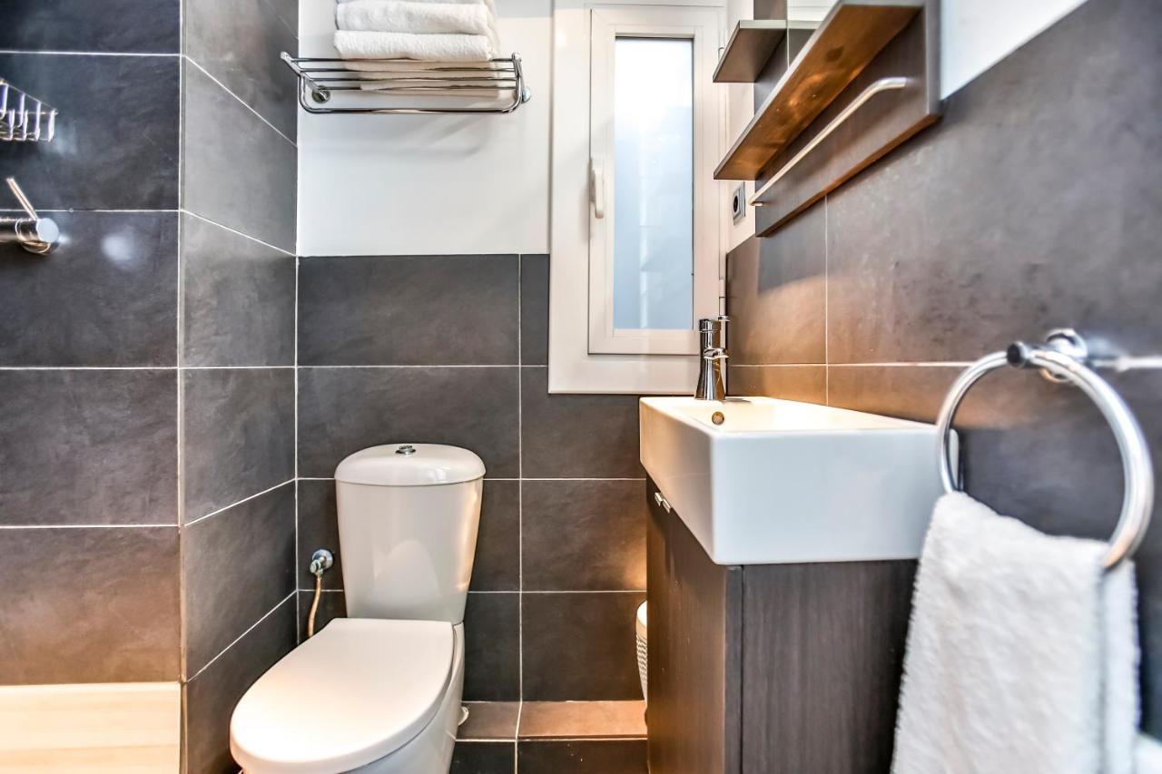 Ghat Apartments Montroig Sitges Esterno foto