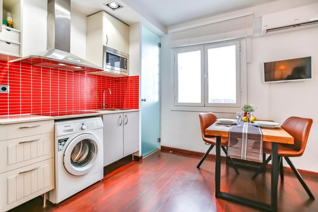 Ghat Apartments Montroig Sitges Esterno foto