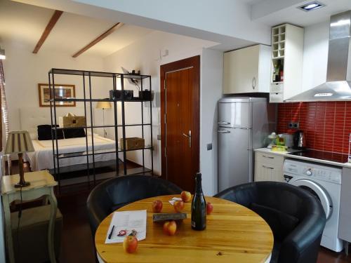 Ghat Apartments Montroig Sitges Esterno foto