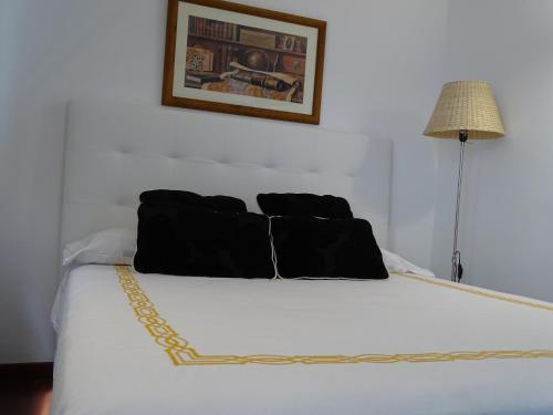 Ghat Apartments Montroig Sitges Esterno foto