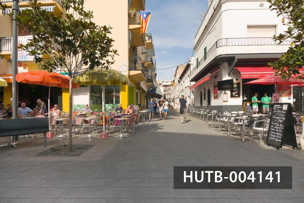 Ghat Apartments Montroig Sitges Esterno foto